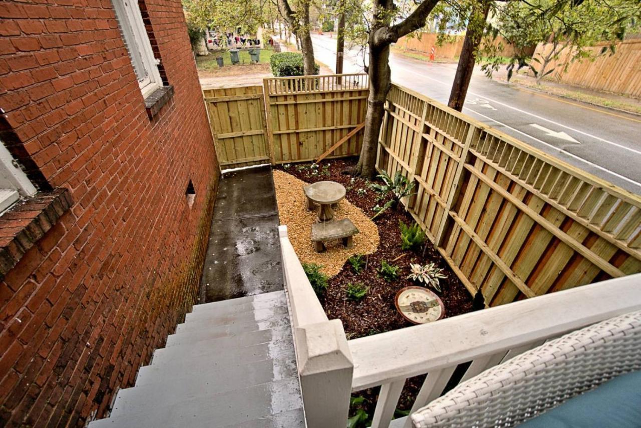 420Waldburg A - Modern Apt With Southern Charm Blocks From Forsyth Apartment Savannah Ngoại thất bức ảnh